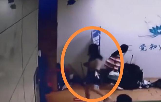 已介入洗浴中心回应更多细节已曝光不朽情缘男子误入女澡堂后续！警方(图3)